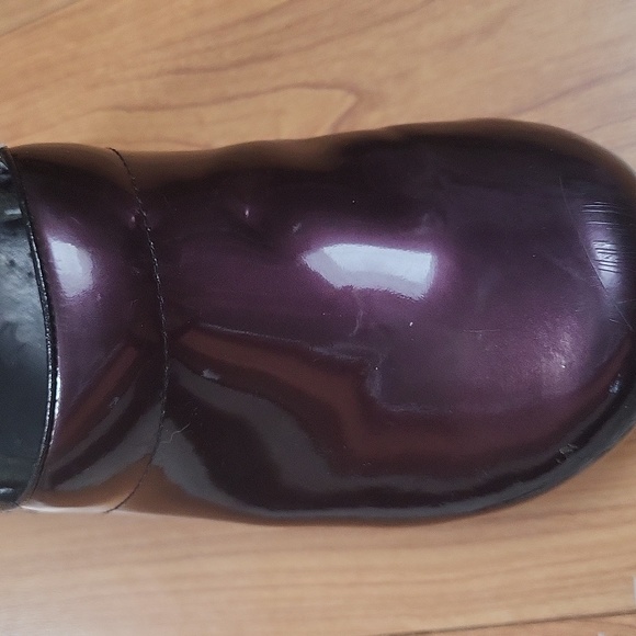 Dansko Purple Clogs - Picture 5 of 12